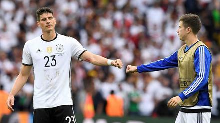 Faust drauf. Auf Mario Gomez wird es auch gegen die Slowakei ankommen. 