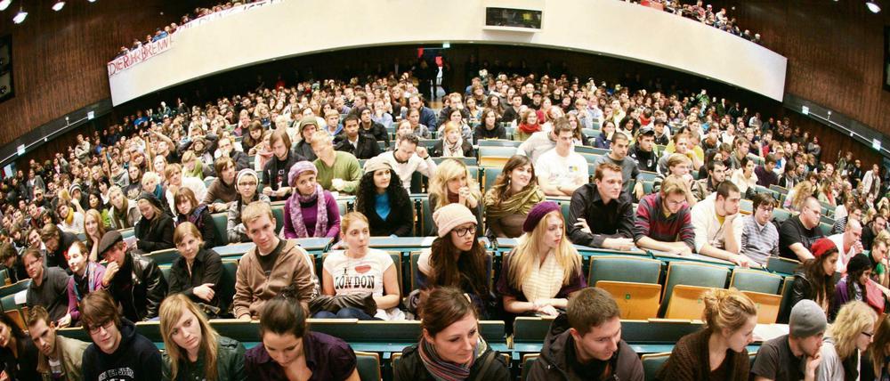 Nur ein Bruchteil der 2,8 Millionen Studierenden hat ein Darlehen aufgenommen.