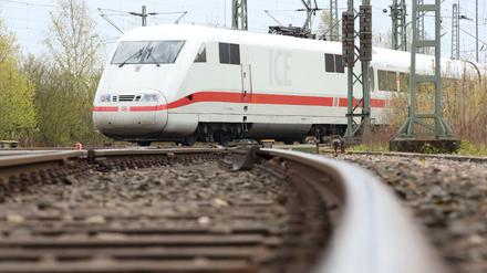 Ein ICE 1 der Deutschen Bahn.