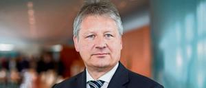 Bruno Kahl.