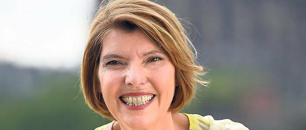 Hineingewachsen. Zu ihrer Paradedisziplin kam Bettina Böttinger 1993 eher durch Zufall, als Notersatz für Roger Willemsen, der für eine WDR-Talkshow eingeplant war.