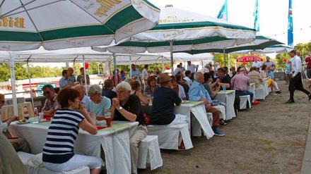 So sah es bei einem früheren Terrassenfest der SPD am Olympiastadion aus. 