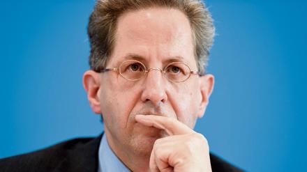 Der Präsident der Verfassungsschutzes Hans-Georg Maaßen hatte genug. Seine Strafanzeige brachte die Affäre ins Rollen.