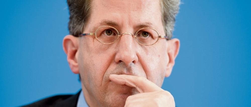 Der Präsident der Verfassungsschutzes Hans-Georg Maaßen hatte genug. Seine Strafanzeige brachte die Affäre ins Rollen.