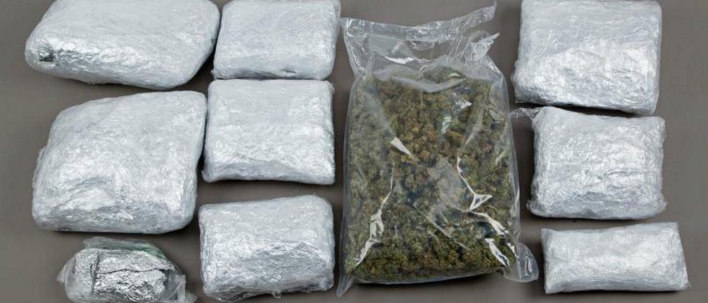 Die Berliner Polizei beschlagnahmte sechs Kilo Marihuana in Oberschöneweide.