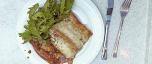 Kosten 4,20 Euro: Gratinierte Mozzarella-Spinat-Cannelloni. 