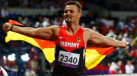Heinrich Popow holte sich mit 6,72 Metern den Weltrekord.