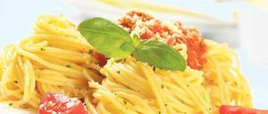 Genuss ohne Reue. Pasta, kombiniert mit Zutaten der „mediterranen Diät“, kann helfen, das Gewicht gering zu halten.