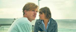 Geschmackssache. Vivi (Britta Hammelstein) mit Freund (Golo Euler).