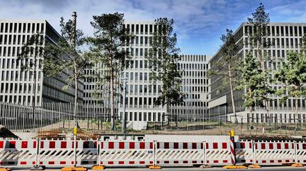 BND-Baustelle - von der Chausseestraße aus fotografiert.