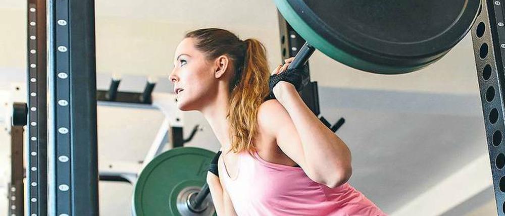 Geräte, Kurse, Schwimmen, Sauna: Wer sich in Berlin in einem Sportklub fit halten möchte, kann zwischen unterschiedlichen Programmen und Preisen wählen.