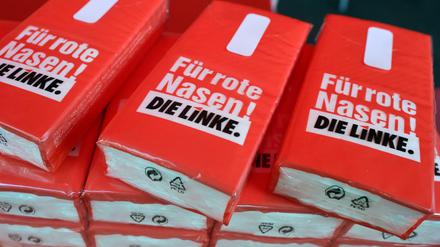 Werbe-Taschentücher der Linkspartei.