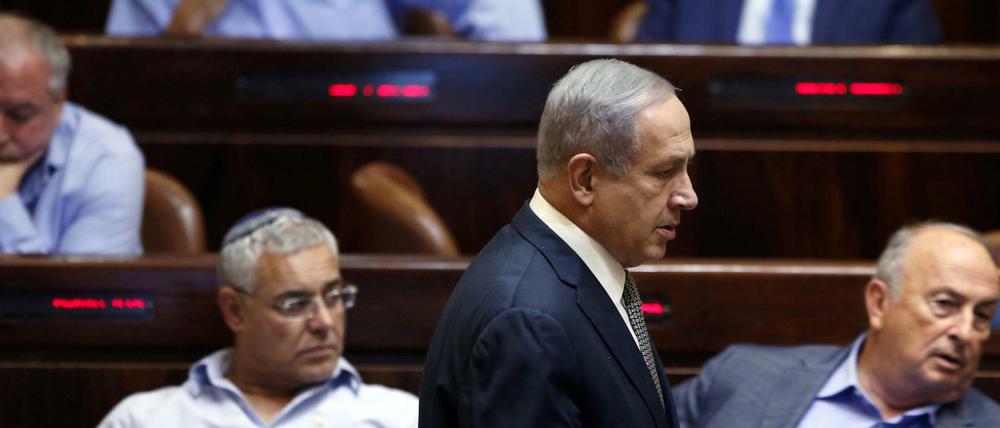 Israels Premier Benjamin Netanjahu verteidigt das Gesetz. Es sei ein wichtiges Mittel, um "Transparenz" zu schaffen.