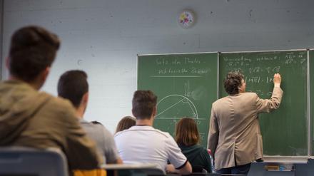 Gar nicht so leicht zu berechnen: Wieviel müssen Teilzeitlehrer arbeiten?