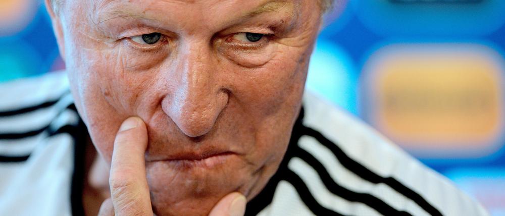 Na, wird das was? Horst Hrubesch.
