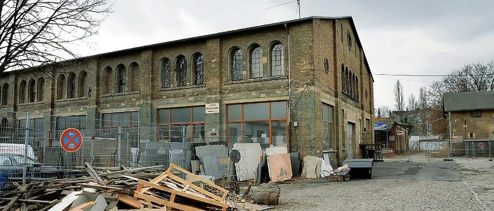 Das Gelände hinterm Finanzamt Kreuzberg wird von Gewerbetreibenden genutzt. Der Senat wünscht sich hier Sozialwohnungen.