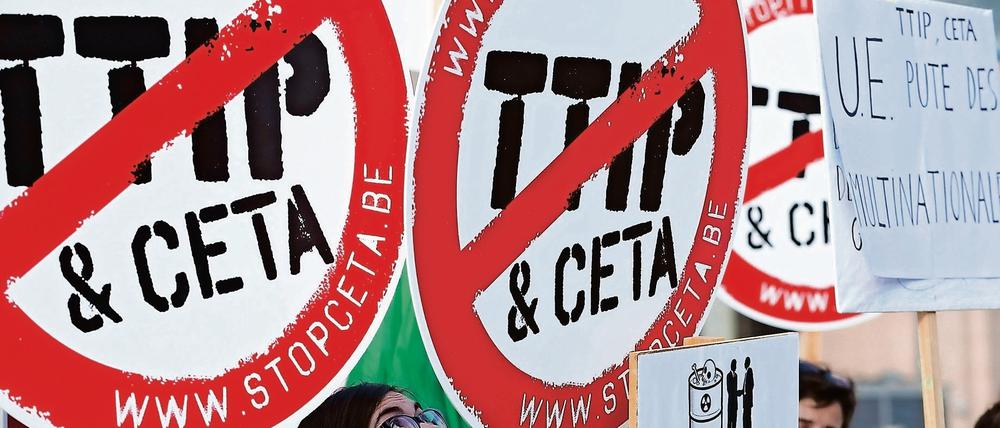 Proteste: Immer mehr Bürger demonstrieren gegen Freihandel. 