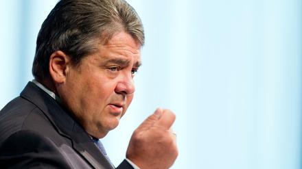 Wirtschaftsminister Sigmar Gabriel will EU-weit mehr Geld ausgeben, um soziale Ungerechtigkeiten zu bekämpfen. 