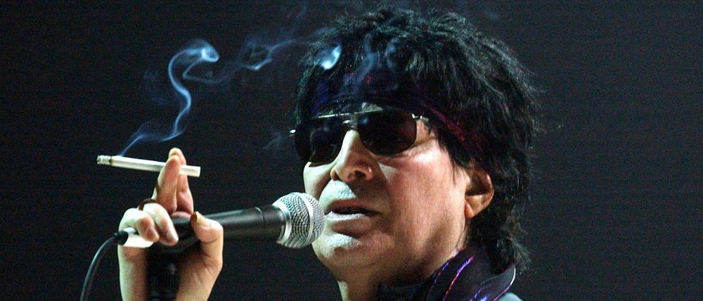 Alan Vega bei einem Konzert im März 2004 