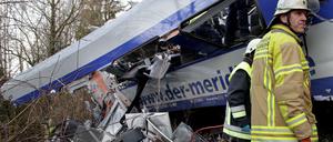 Zwölf Menschen kamen bei dem Zugunglück im Februar ums Leben.