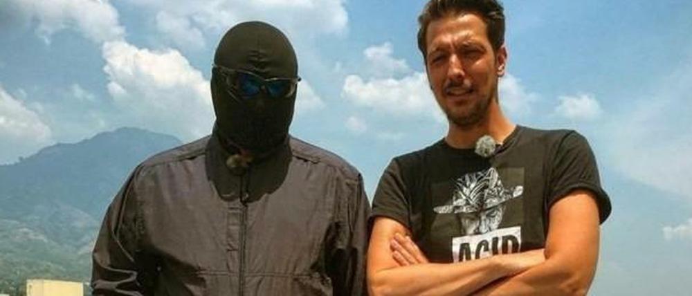 Thilo Mischke trifft in El Salvador einen Polizisten, der nach Feierabend das Gesetz in einer Death Squad selbst in die Hand nimmt.