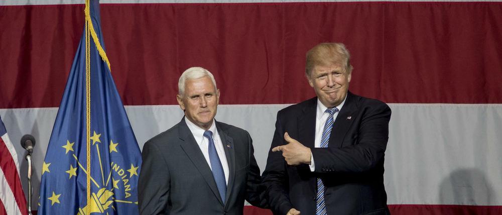 Donald Trump mit Mike Pence bei einem Wahlkampfauftritt im Juli