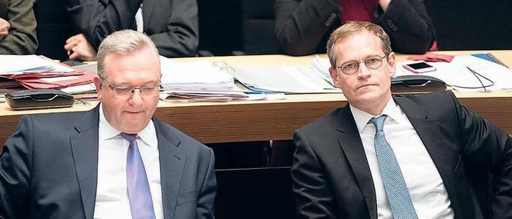 Auf Abstand.