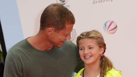 Der Schauspieler Til Schweiger dreht mit seine Tochter Emma Schweiger einen Film in Berlin.