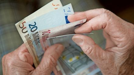 Für die Ostrentner bedeutet die Rentenangleichung nochmal einen ordentlichen Aufschlag. 