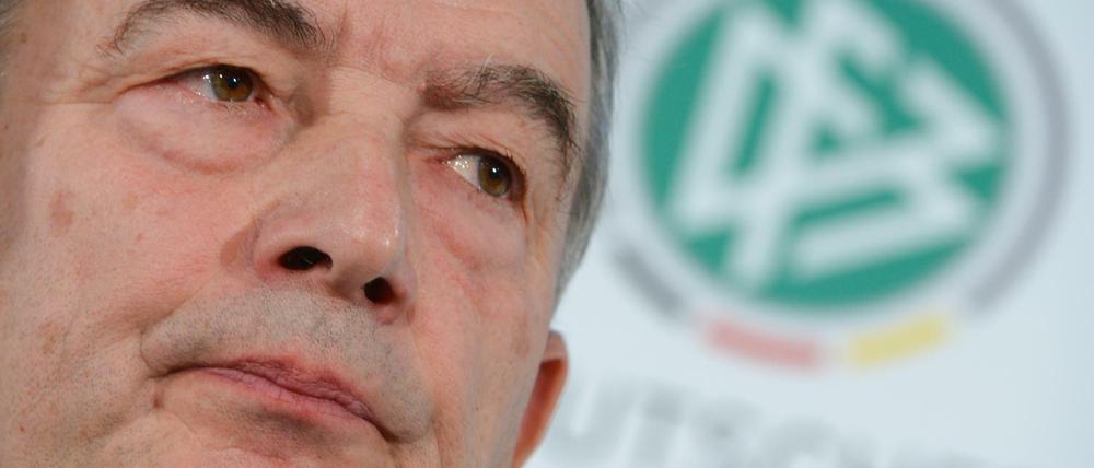 Wolfgang Niersbach wird ein Jahr von allen Ämtern gesperrt.