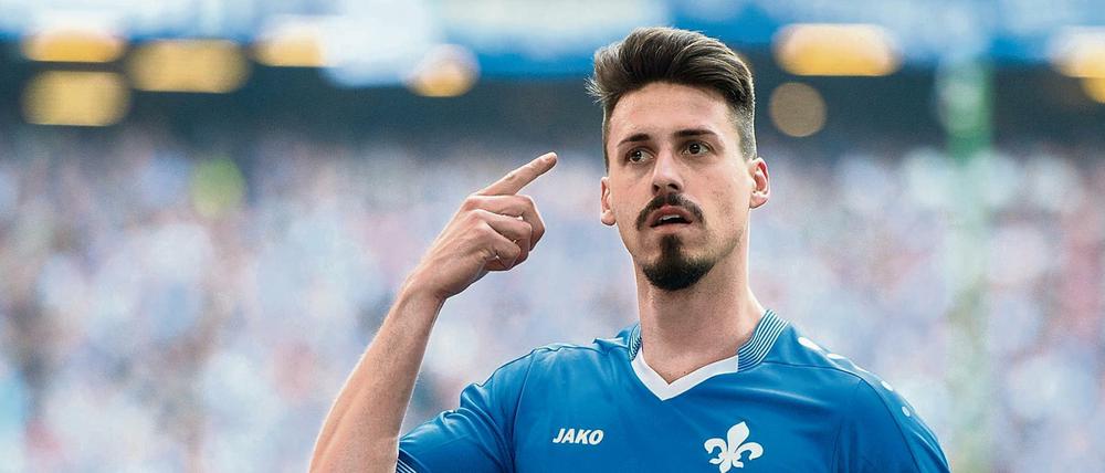 Sandro Wagner, hier noch im Trikot von Darmstadt, hat eine hohe Meinung von sich selbst.