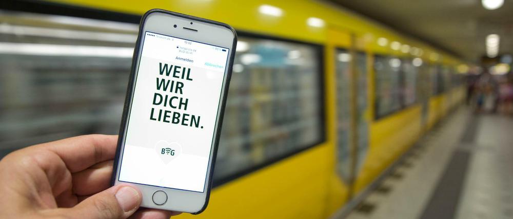 Na hoffentlich. Die BVG hat die 25. U-Bahnstation mit W-Lan ausgerüstet.