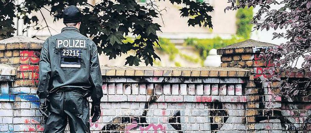 Im Dauereinsatz. Bei den Drogendelikten führt Friedrichshain-Kreuzberg (hier der Görlitzer Park) die Statistik der Berliner Polizei an. 