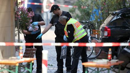 Polizisten in Ansbach. 