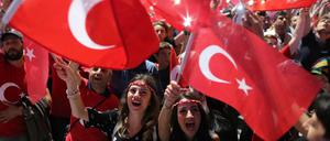 Unterstützer des türkischen Präsidenten in Istanbul.