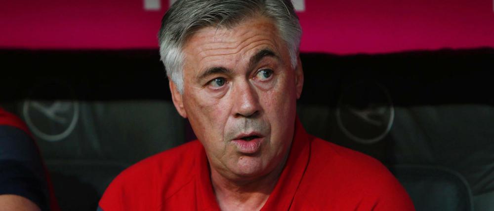 Der neue Bayern-Trainer Carlo Ancelotti twitterte seine Bestürzung.