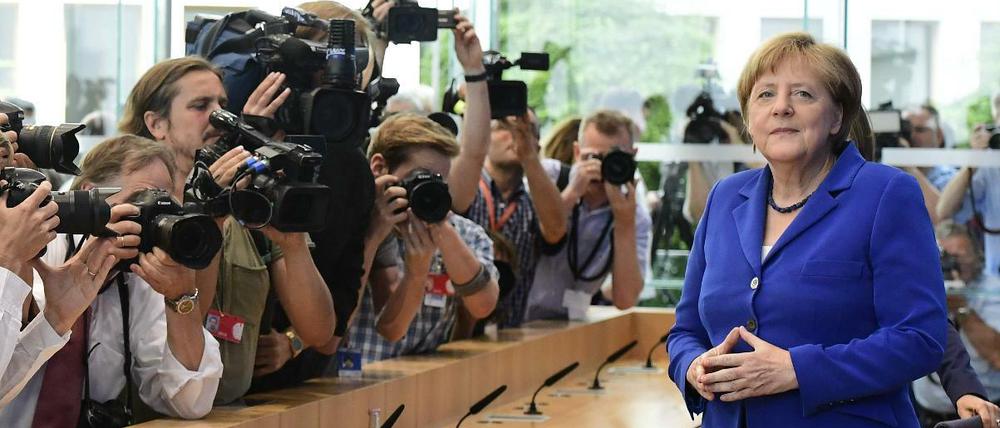 Unter Druck: Angela Merkel muss sich nach den Terroranschlägen erklären.