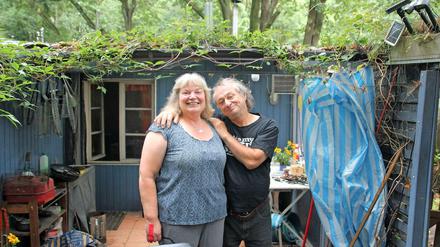 Auch Ilona Bredel und Colin Dorn kämpfen um ihre Idylle.