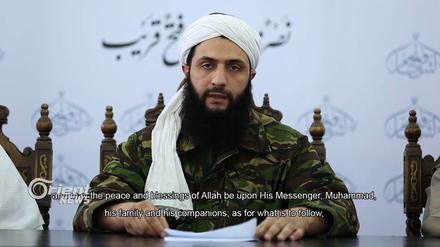 Dieses Video, das am Donnerstag veröffentlicht wurde, zeigt zum ersten Mal das Gesicht von Abu Mohamad al-Jolani, dem Chef der Al-Nusra-Front in Syrien.