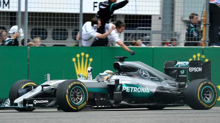 Gut gefahren. Lewis Hamilton hat gewonnen.