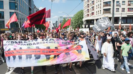 Wie schon im Mai dürften sich wieder zahlreiche Gegendemonstranten dem rechtsextremen Protest entgegenstellen.