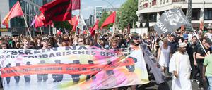 Wie schon im Mai dürften sich wieder zahlreiche Gegendemonstranten dem rechtsextremen Protest entgegenstellen.