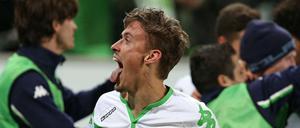 Ätsch! Max Kruse verlässt den VfL Wolfsburg, bei dem der Nationalstürmer in Ungnade gefallen ist.