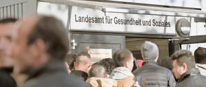 Ein Synonym für humanitäre Krise. Das Lageso kollabierte im Sommer 2015.