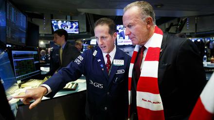 Holt sich Anregungen über die New Yorker Börse. Rummenigge ist derzeit mit den Bayern in den USA.