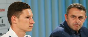 Gute Stimmung sieht anders au. Julian Draxler (li.) und VfL-Manager Klaus Allofs.