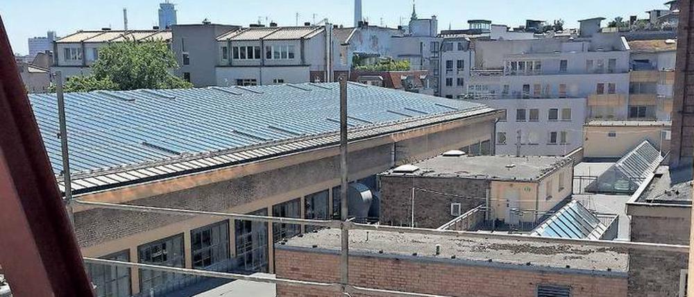Schöne Aussichten für Eigentümer. In den etablierten Lagen Mitte und Prenzlauer Berg verteuern sich die oberen Preislagen weiter. Auch dieses noch im Bau befindliche Penthouse in der Gartenstraße dürfte zum Preisanstieg beitragen – wenn es fertig ist.