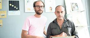 Mario Münster (links) und Ziad Adwan, die Macher des Flüchtlingsmagazins "A Syrious Look".