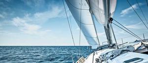 Panorama: Manchmal erscheint das Meer als Gemälde - und keiner quetscht es in einen Rahmen.