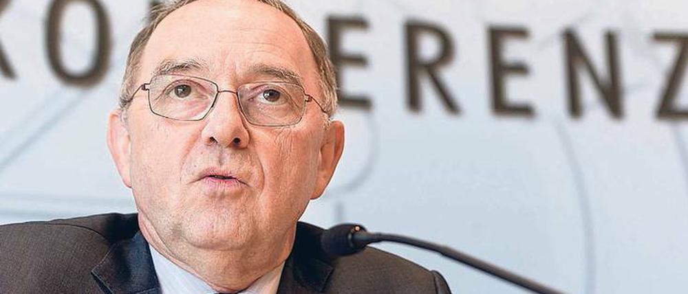 Ließ sich von keiner Macht ausbremsen. Norbert Walter-Borjans, Finanzminister Nordrhein-Westfalens, übergab jetzt 19 Staaten Kontodaten von 100 000 mutmaßlichen Steuersündern. 